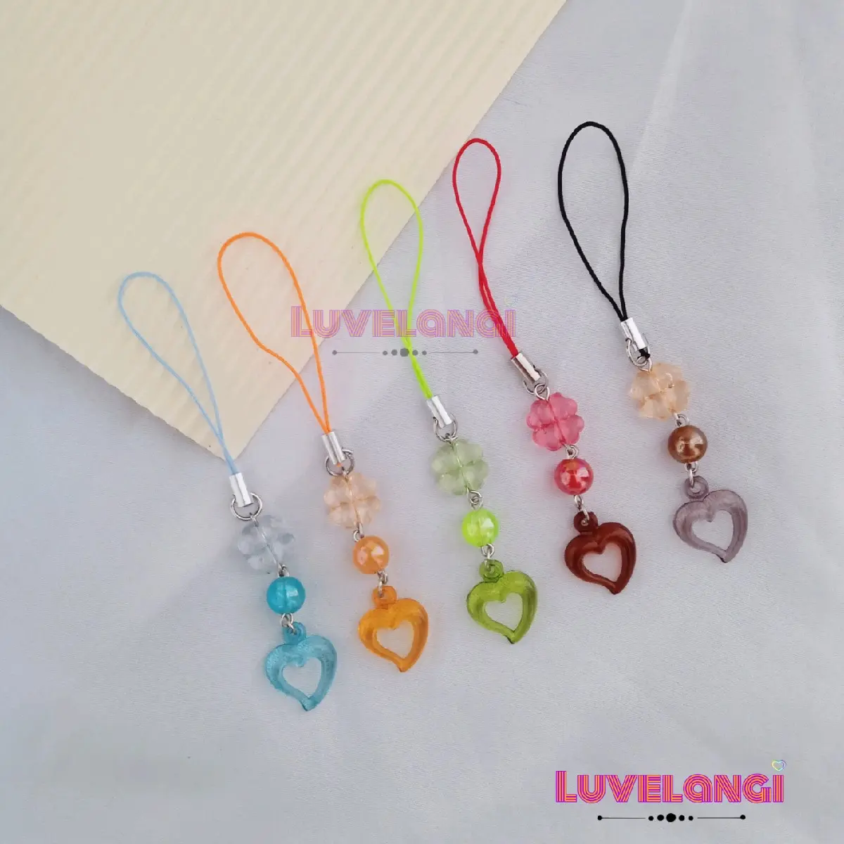 (Love bolong) Strap hp manik / phone charm minimalis / gantungan hp manik-manik