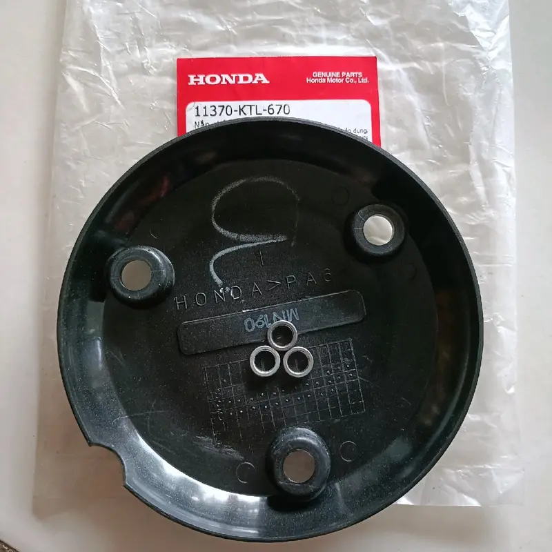 KTL_Nắp nhựa 3 lỗ (màu Xám) ốp lốc nồi Wave RS/W A 100 CHÍNH HÃNG HONDA 3