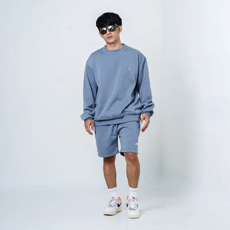 Satu Stel Crewneck Broadshort BM Pria Wanita 6