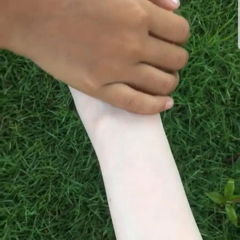Kem body TẨY CHÚA . SIÊU KHỬ DA VÀNG . Da lì lờn kem . Trắng Cấp Tốc . Mùi Thơm Dịu Nhẹ. 150g