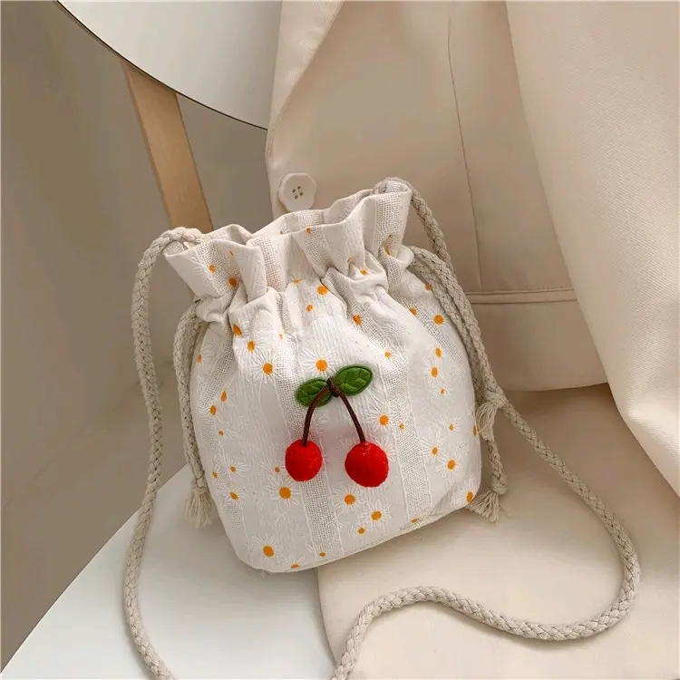 TAS CHERRY GEMOY SELEMPANG WANITA 1