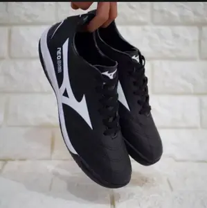 Sepatu futsal termurah sol anti licin BAYAR DI TEMPAT