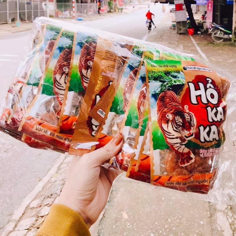 1 BỊCH 20 GÓI THỊT HỔ KAKA CHAY ĂN VẶT TUỔI THƠ (20gr/gói) Cay Food