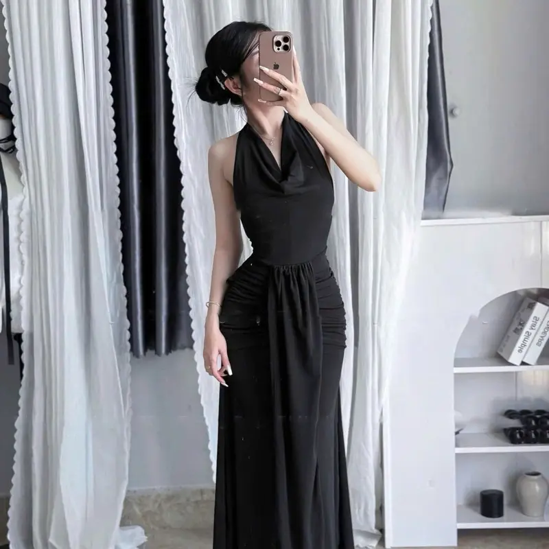 Đầm thiết kế yếm cổ đỗ xoè/ đầm yếm cổ đỗ maxi xoè 1