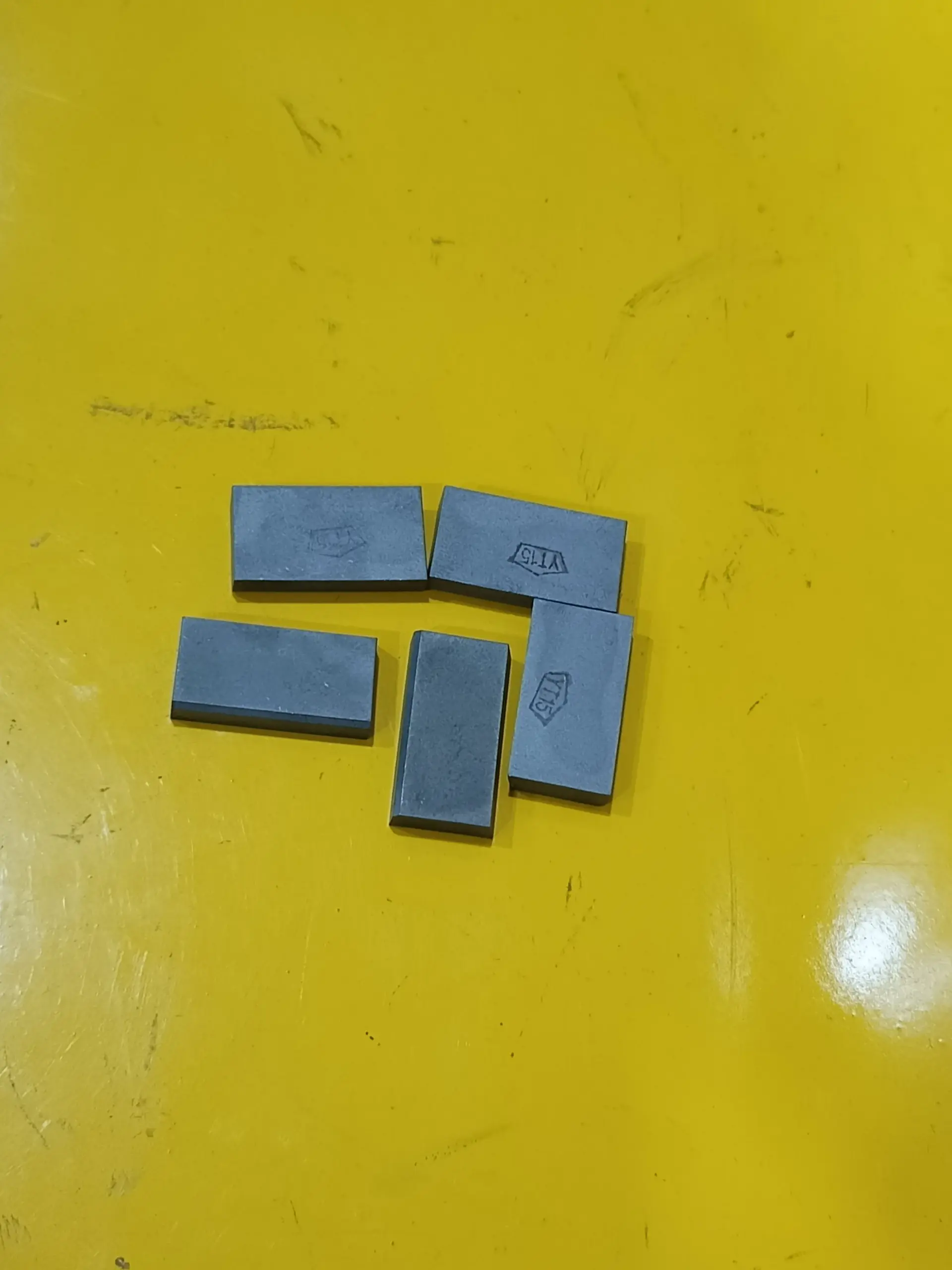 HỢP KIM YT15 D226A/ 5 VIÊN