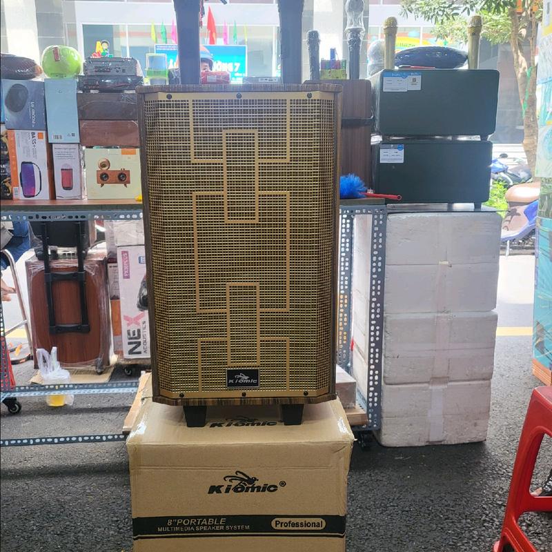 Loa kéo di động Karaoke Kiomic K89 mẫu mới 9 nút chỉnh