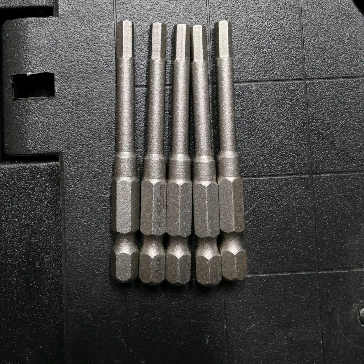 đầu vặn lục giác 4mm.thép h4 siêu cứng chính hãng hanputool trục  vít