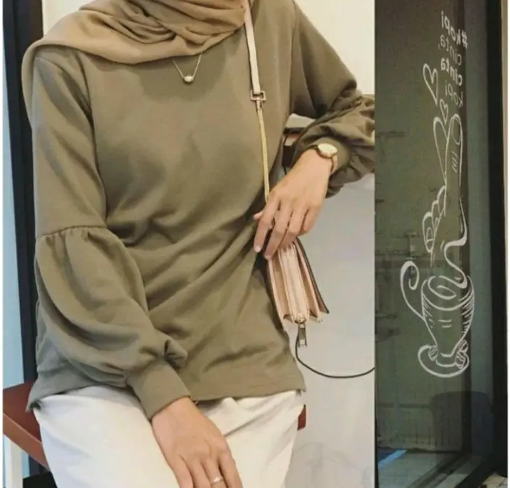 Kaos Wanita Polos Lengan Panjang Balon / Kaos RIB Premium / Baju Wanita Polos Lengan Panjang / Kaos Terbaru / Kaos Hits Wanita / Baju Wanita Terbaru Kekinian / Kaos Lengan Panjang Wanita / Baju Kaos Fashion Wanita / Baju Polos Tangan Panjang Wanita