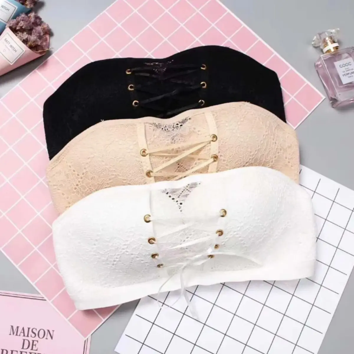 Sexy Women Underwear Lingerie Strapless Bra for Wedding Dress Push Up Lace Invisible Bra Backless Brassiere strapless Bra
