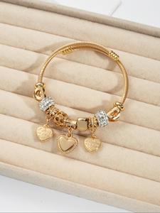 Brazalete con Dije de Corazón Calado Lindo, Pulsera de Acero Inoxidable con Decoración de Diamantes de Imitación, Joyería de Moda para Fiesta, Decoración de Ropa Diaria, Joyería Exquisita y Comodín para Regalo de Cumpleaños