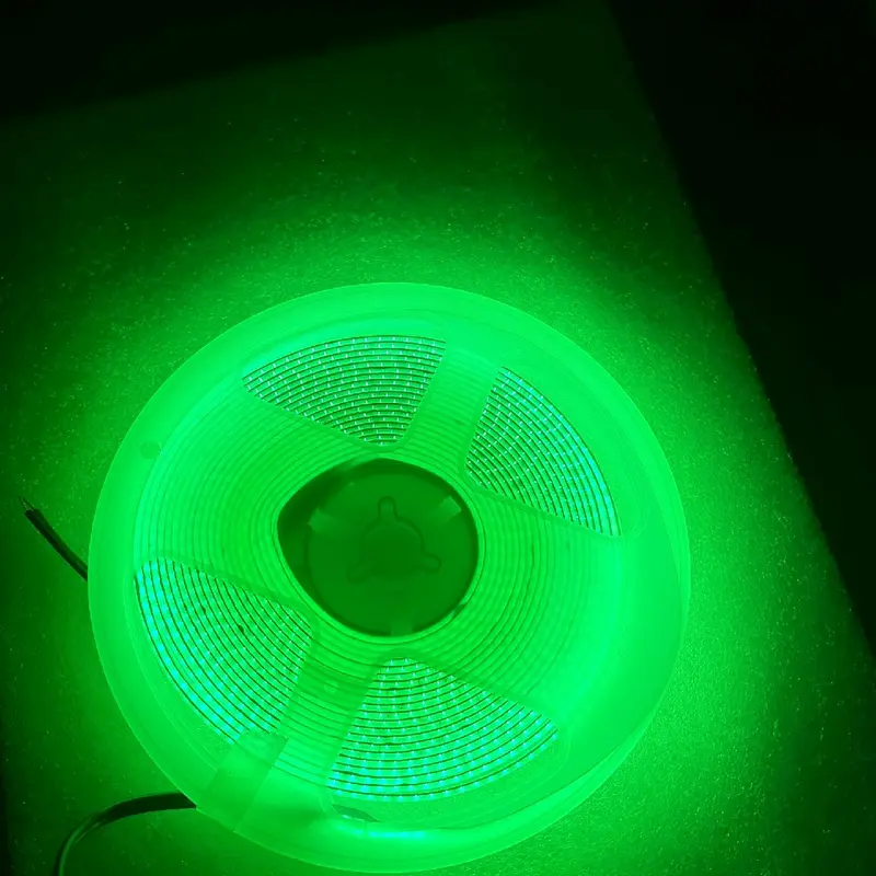 cuộn led dây dài 5m là 12v và 10m là 24v 4