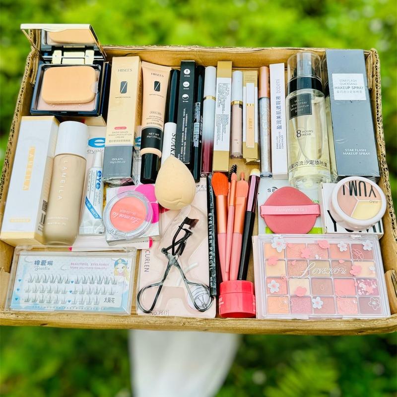 Bộ Trang Điểm 22 Món L3.1 Makuep Cơ Bản Cho Nữ Mới Học Trang Điểm Đầy Đủ Các Món Lông Mi+ Keo Mi+ kem Nền + Má Hồng + Bảng Mắt 20 Ô Mỹ Phẩm Son Mascara Cosmetic
