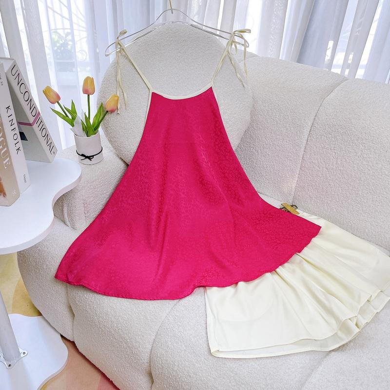 Product Introduction of Set bộ áo lụa gấm hoa văn yếm dây cột quần lụa latin đùi 40-65kg Nữ. 9
