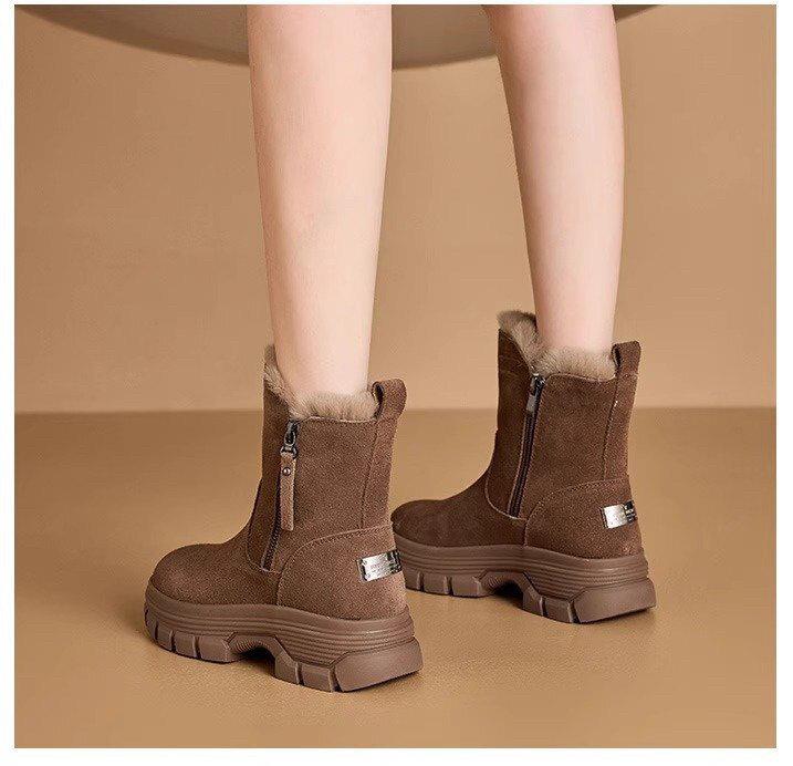 Product Introduction of Red Qingying Brand Thick Bottom Fur Lined Martin Boots Women's Winter Snow Boots Anti Slip Warm Casual Short Tube Boots 9