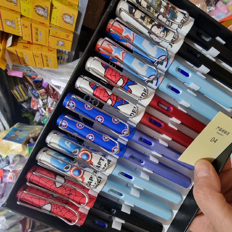 Bút máy xóa được siêu nhân,bút máy tẩy được siêu nhân