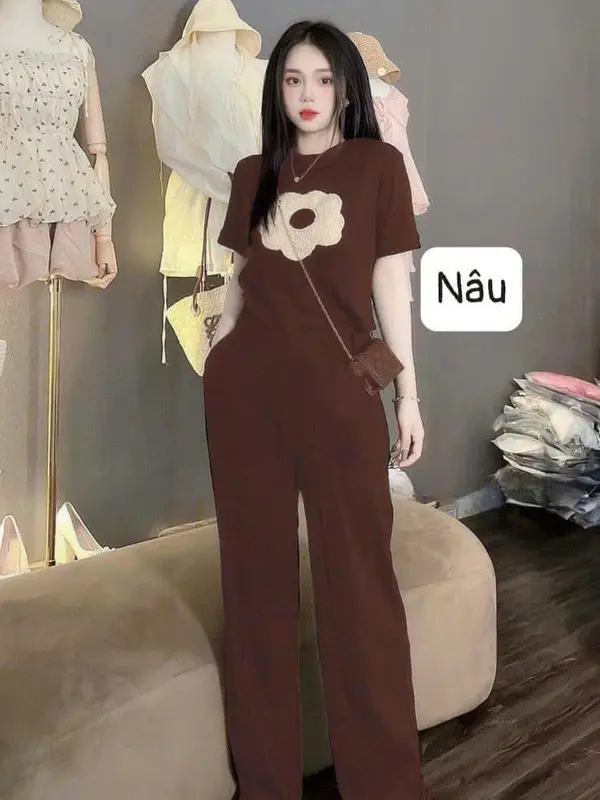 SET BỘ THUN GÂN ÁO CỔ TRÒN THÊU HOA,QUẦN ỐNG SUÔNG-DÀNH CHO MỌI HOẠT ĐỘNG 2