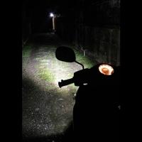 Gambar LUXIMOS Lampu Utama 36 W H4 H6 H7 Motor Bebek 3 Sisi Putih Universal AC DC Z1 - NINE SURABAYA dari Nine Autoseries Surabaya Kab. Sidoarjo 4 Tokopedia