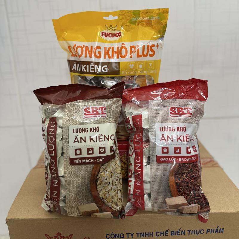 1kg Thực phẩm Lương khô ĂN KIÊNG ÍT NGỌT 3 vị dinh dưỡng gồm TỔNG HỢP CÁC vị hạt GẠO LỨC VÀ YẾN MẠCH ĂN VẶT SEE FOOD C1 ngucoc