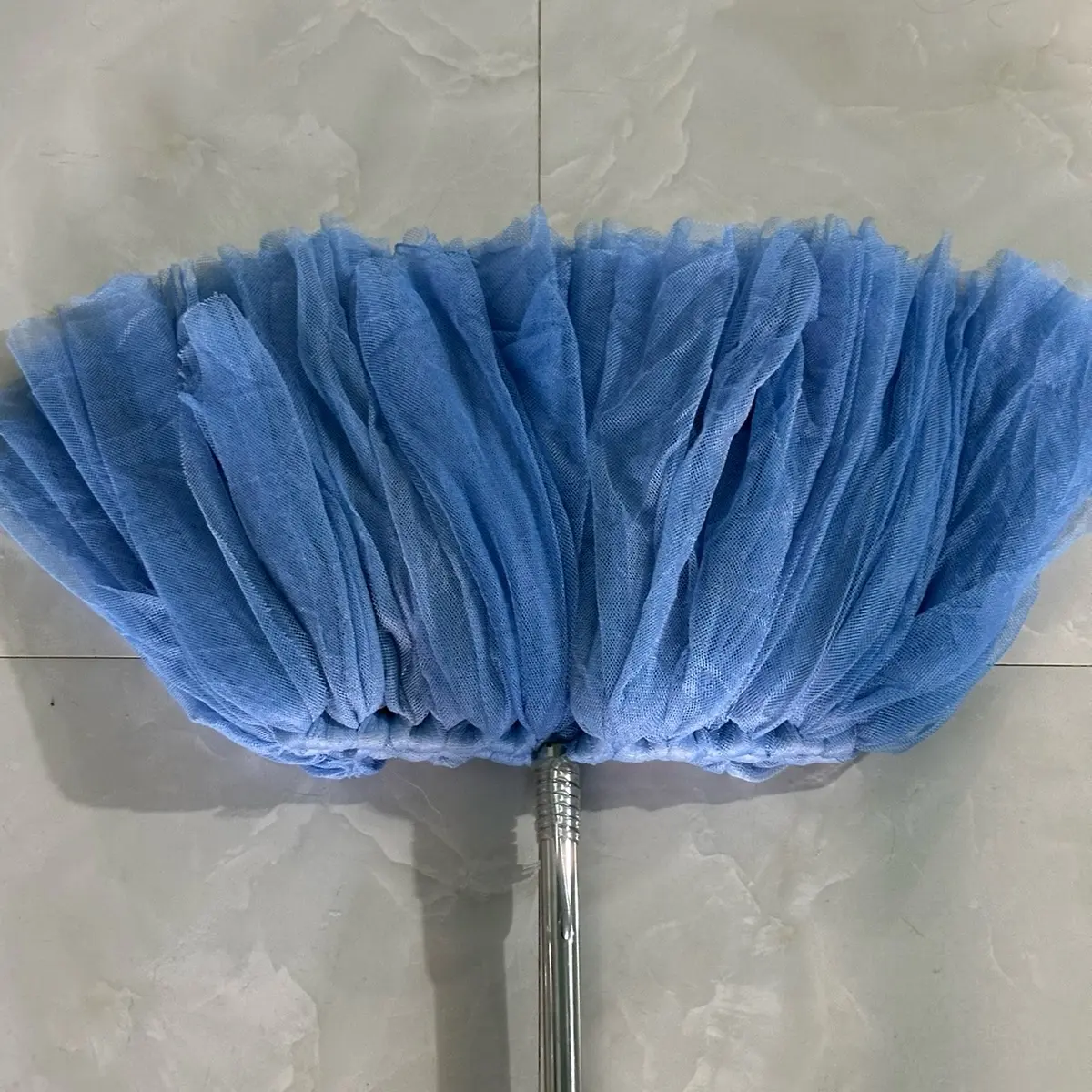 Cây lau mùng cán thép xanh mảnh to