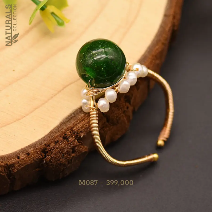 M087-Nhẫn mạ vàng 18K mặt ngọc trai thiên nhiên phối đá phỉ thuý Natural Collection thiết kế tinh tế, thời trang - Handmade Chuẩn xuất khẩu