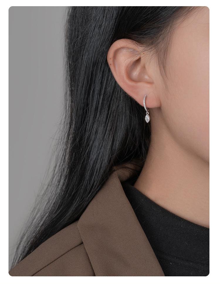 Product Introduction of Popular Classic Horse Eye Diamond Silver Earrings S925 Sterling Silver Micro-Inlaid Geometric Ellipse Pendant Ear Clip 5