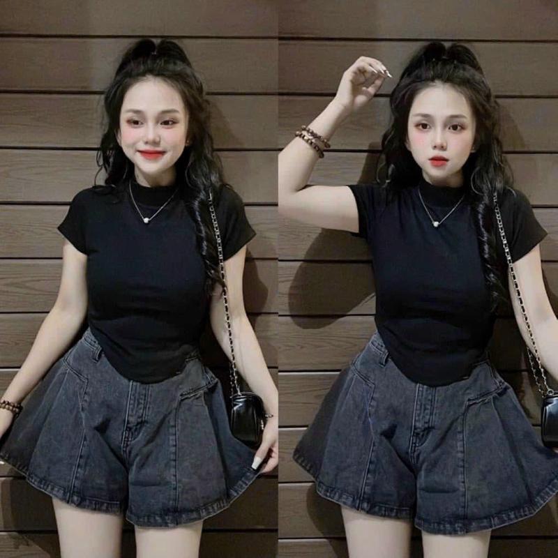 Áo thun kiểu vạt bầu, cổ cao. Tay ngắn