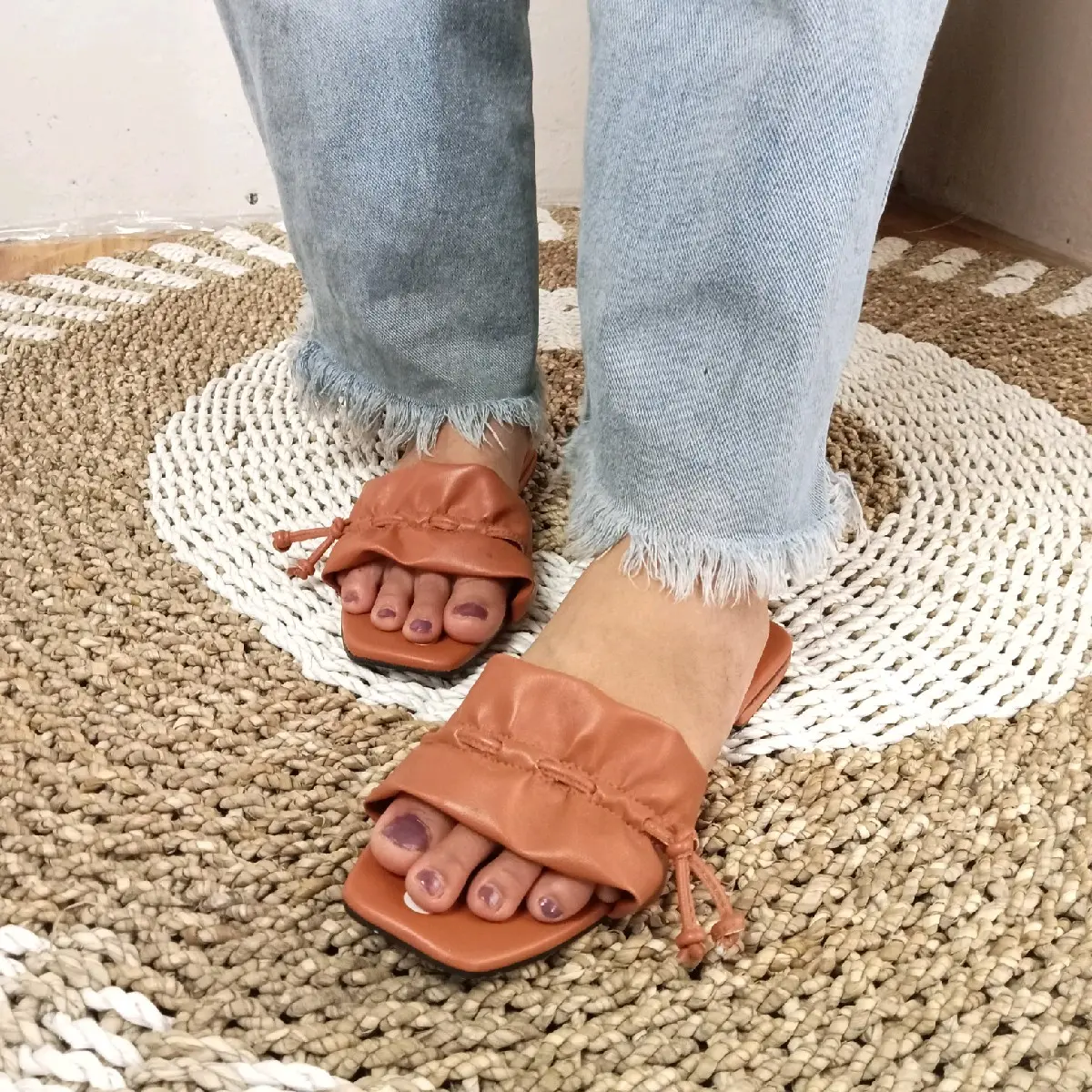 sandal teplek serut