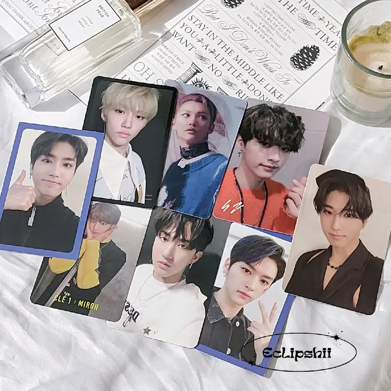 Photocard Straykidz hyunjin Lee know felix han Changbin bts nct 0