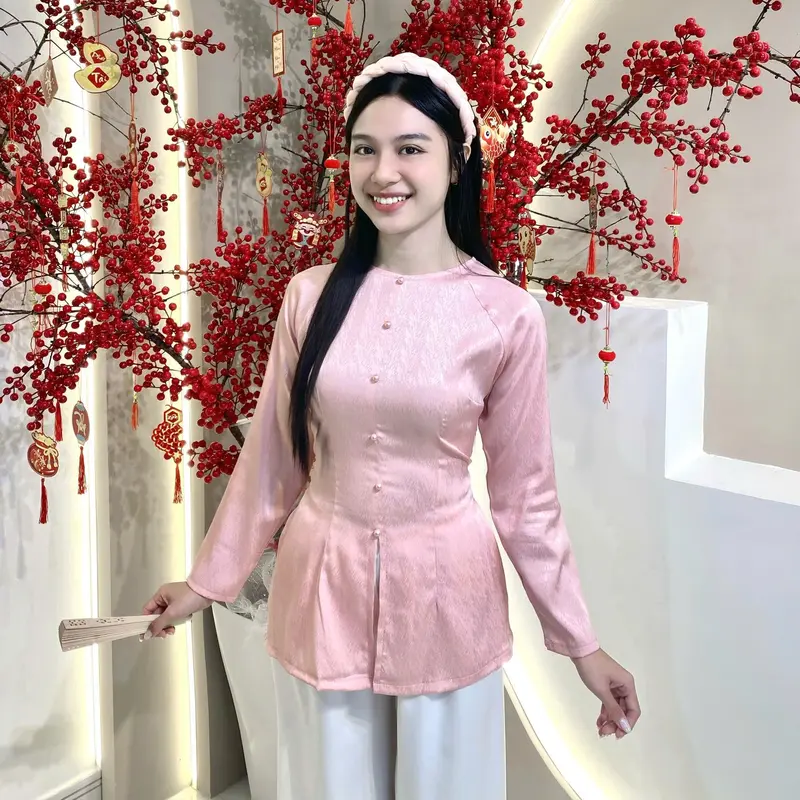 Nguyên bộ bà ba cổ tròn đính cúc ngọc áo lụa xước quần lụa satin tay dài-SÍN STORE-L06 1