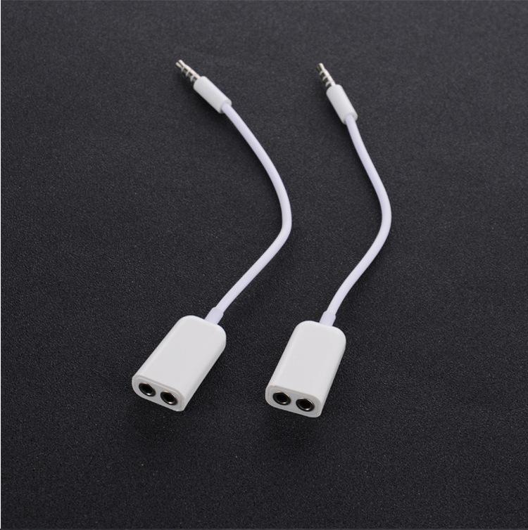 Product Introduction of White/Black 3.5mm One in Two Couples Audio Line Earbud Headset Headphone Earphone Splitter for Tablet Phone 6 5S 4S 16