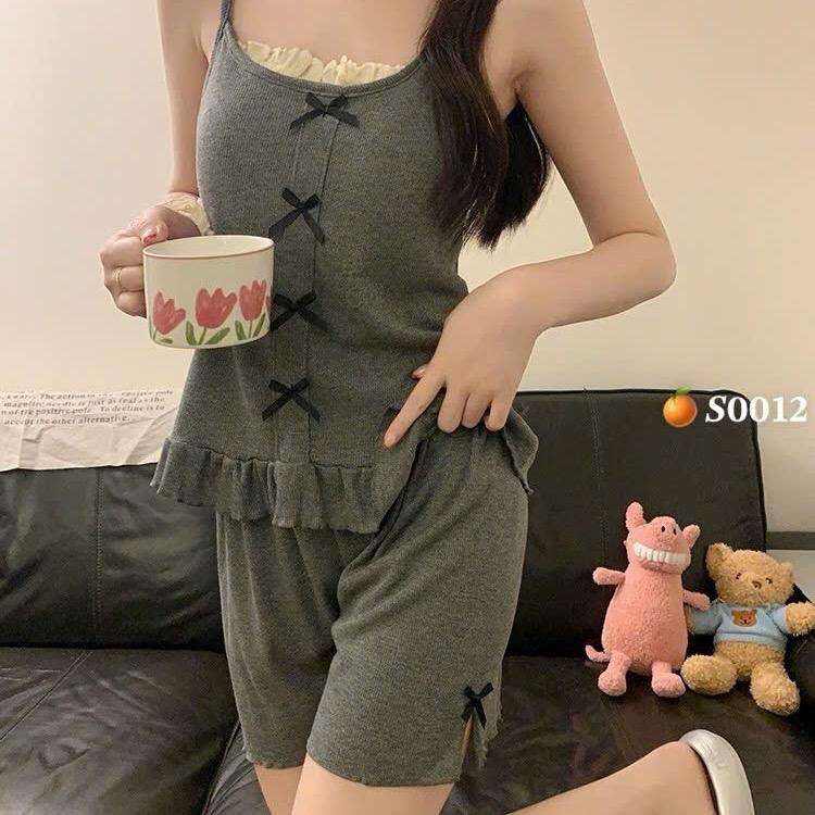 Sét 2 dây đính nơ xinh.    Mã S0012.   Chất thun mát mịn. Có thể giặt bằng máy. 2