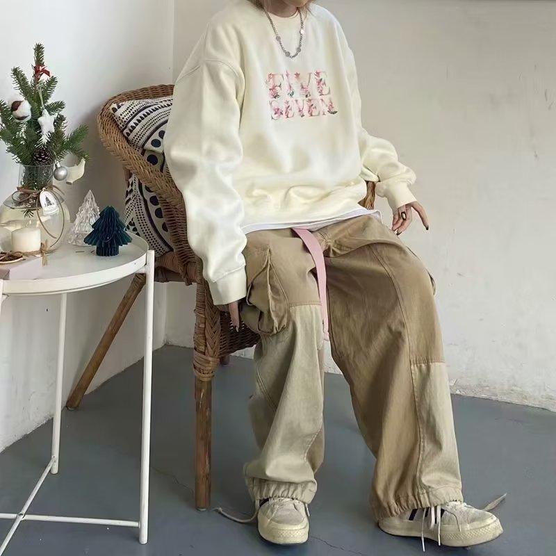 Product Introduction of Men's Wide-Leg Pants Harajuku Autumn 2024 Japanese-Style Retro Multi-Pocket Ankle-Tied Casual Straight-Leg Stitching Workwear Pants Menswear Trouser 7