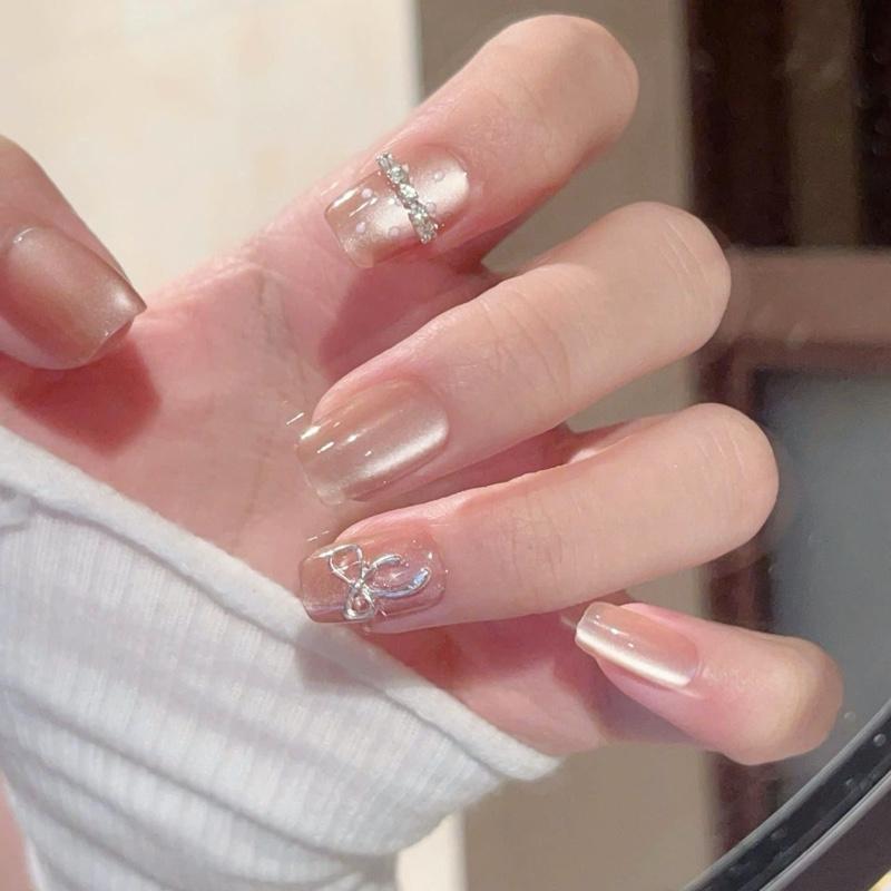 Mã M80 mẫu 24 nail giả  mắt mèo cao cấp kèm keo xíu bền