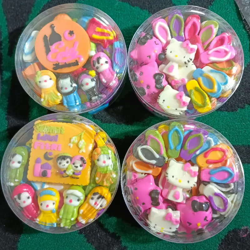 coklat karakter lucu sndl isi 85 90pcs Chocolate Snacks Snack Cokelat 4