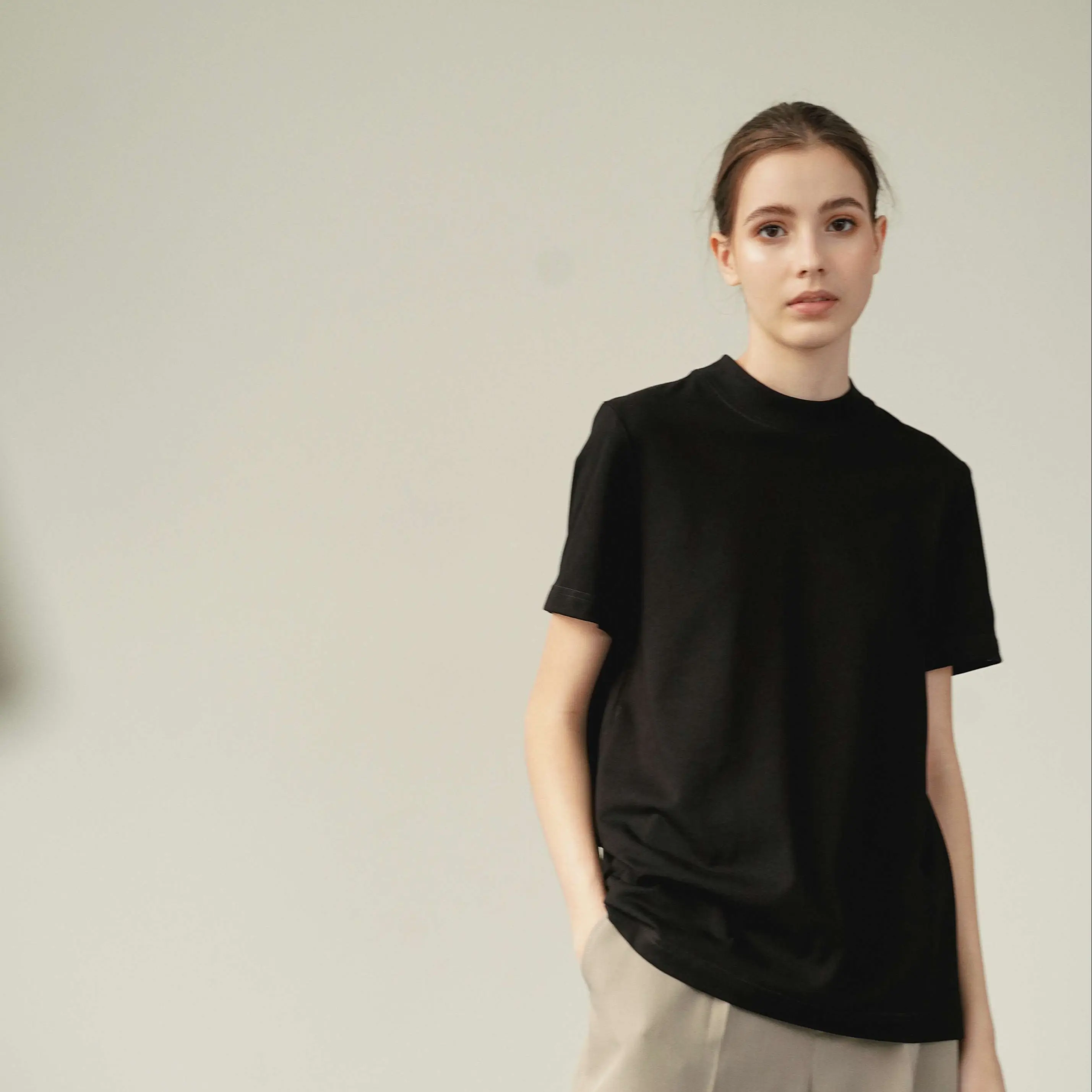 ÁO THUN 100% COTTON - AELIA -T-SHIRT Nhung Cổ Tròn Nữ Women Top