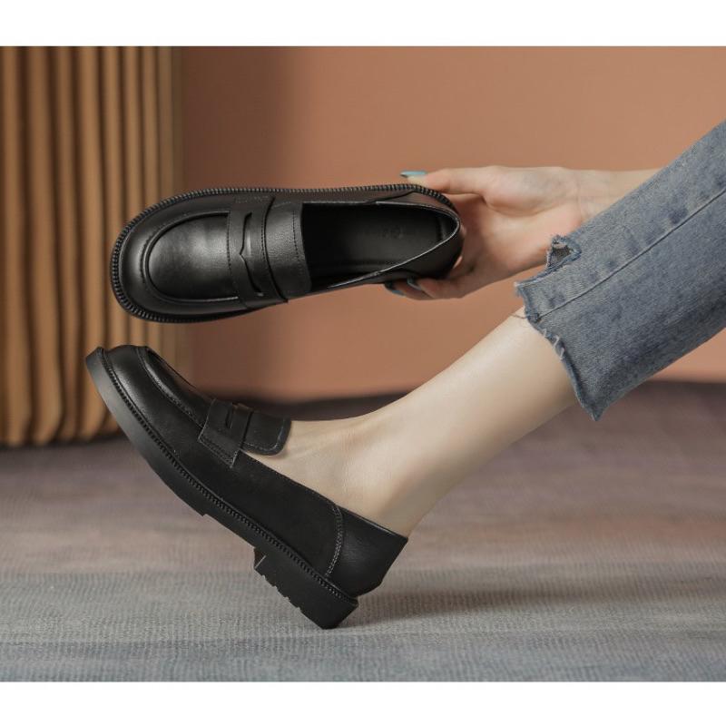 Product Introduction of 3221 Giày Moca Loafer Nữ Giày Màu Kem Đen Có Sẵn Fullbox QCCC 19