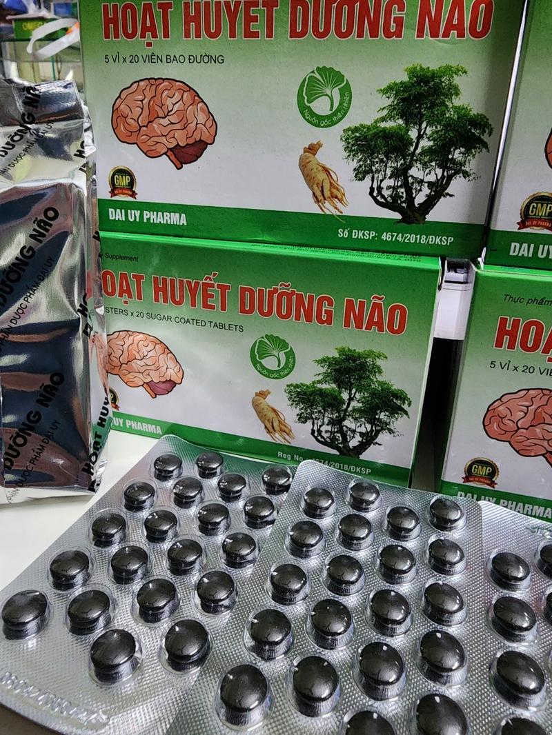 Product Introduction of Combo 5h Hoạt huyết dưỡng não. Giúp hỗ trợ giảm đau đầu, mất ngủ, tê bì chân tay.Giúp giảm các biểu hiện của thiểu năng tuần hoàn não. Hộp 5 vỉ, mỗi vỉ 20 viên bao đường. hoạt  huyết  dưỡng  não 1