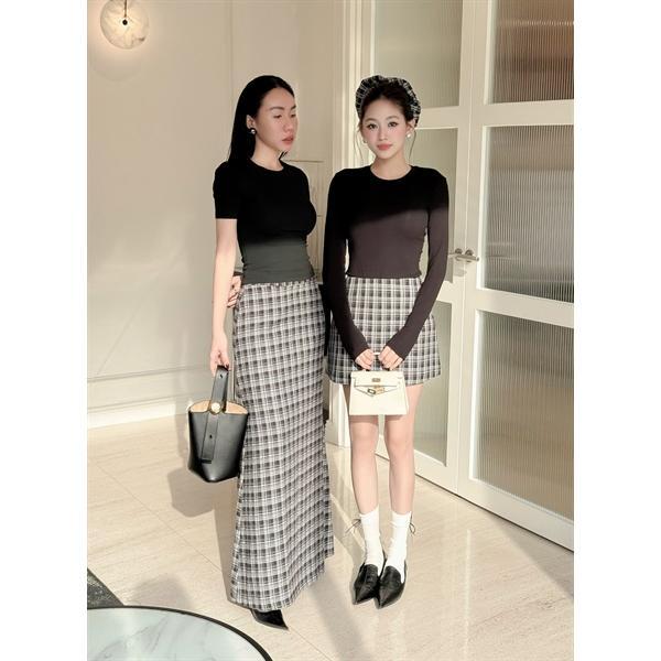 Chân váy dáng dài sọc caro COCOBEBE GARY SKIRT