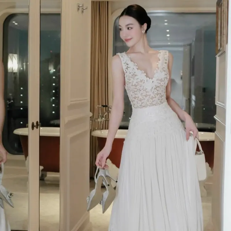 Sét thiết kế - Sét áo ren hoa phối chân váy xoè nhún dáng dài 1337-CN Women Nữ Top Nhung Viền Ren 5