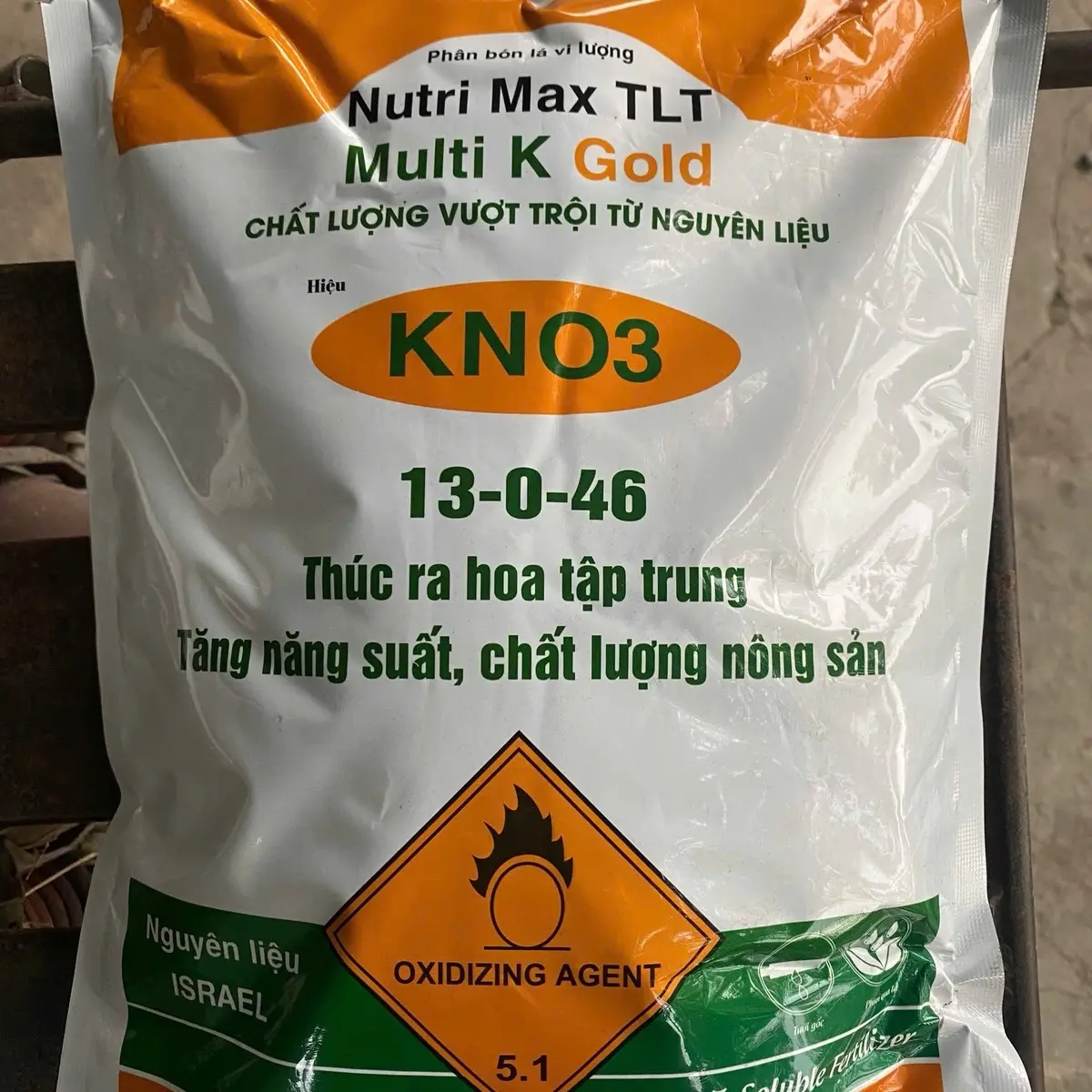 PHÂN BÓN KNO3 MUILTI-K GOLD THÚC RA HOA TẬP TRUNG, TĂNG NĂMG SUẤT CHẤT LƯỢNG NÔNG SẢN GÓI 2KG