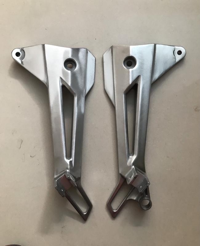 BÁT GÁC CHÂN HONDA WAVE 125 THÁI, FUTURE II, FUTURE NEO,DREAM LÙN THÁI LÊN ZIN KHÔNG CHẾ CHÁO VÀ WAVE S RS,@ LỚN CẦN PÁT