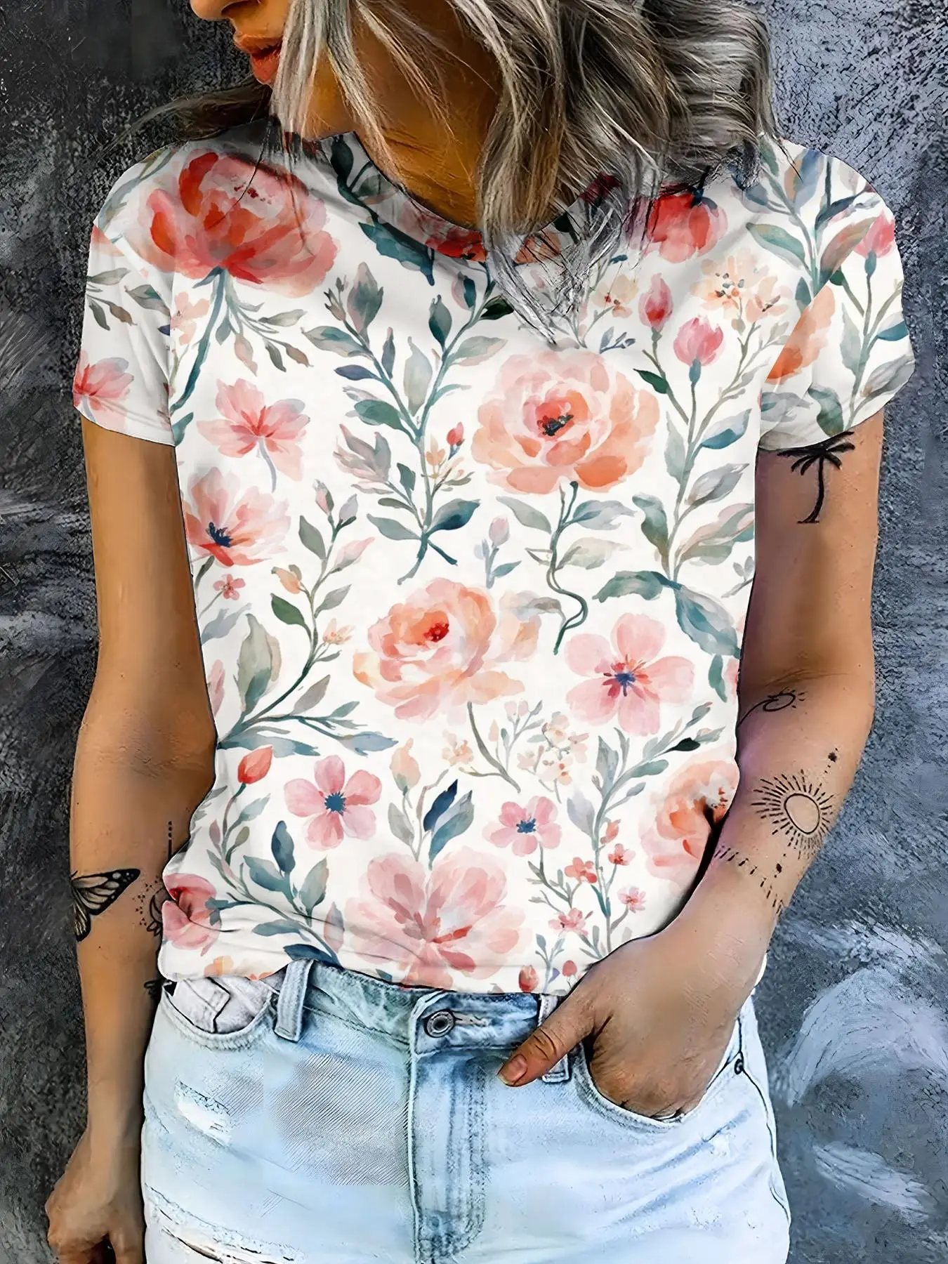 Women's Floral & Ethnic Pattern Round Neck Tee, Casual Short Sleeve Crew Neck T-Shirt for Summer, Fashion Women's Top for Daily Wear