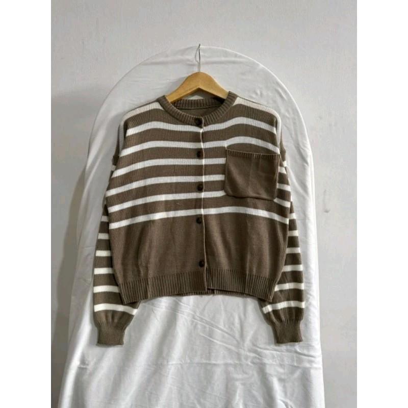 Cardigan Rajut Wanita Flora Full Kancing Motif Salur Setrip Blaster Baju Atasan Garis Kerah Nyaman Knitwear Panjang 2