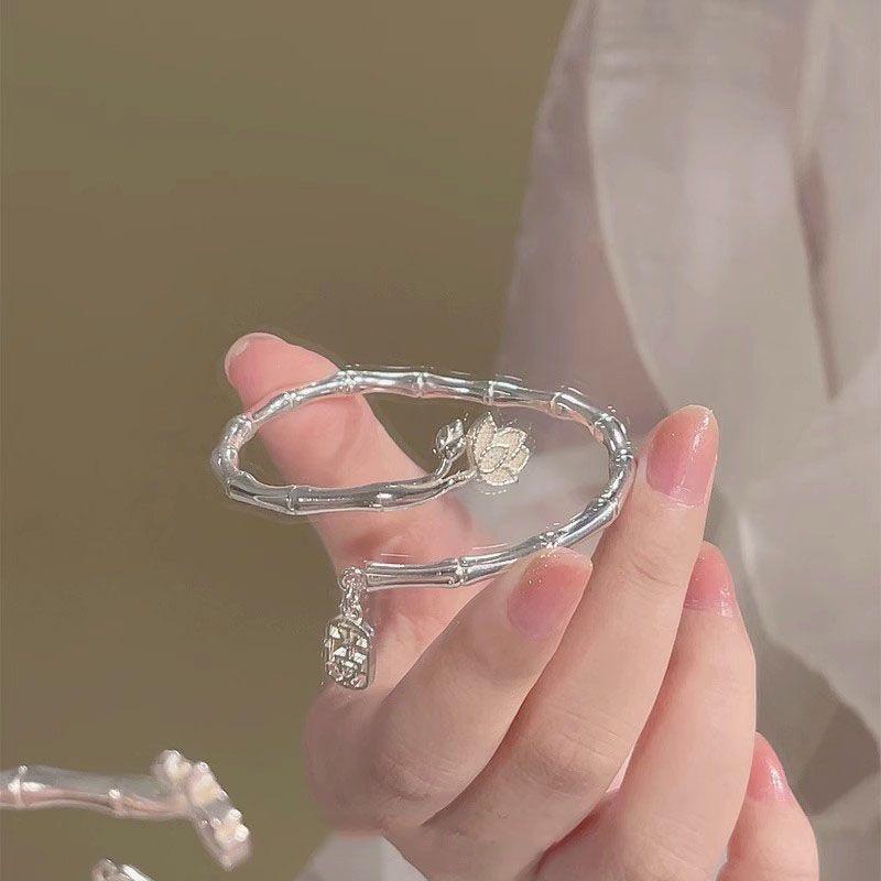 Product Introduction of Tay Vịn Tắm Bằng Tre,  Sterling 925, Kích Thước Miễn Phí, Với Quyến Rũ "Nhu Y", Hòa Bình Sang Trọng 5
