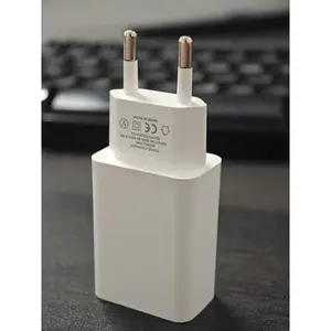 Pengisi daya perjalanan, Tipe-C, adaptor daya USB-C, pengisian cepat PD 20W, pengisi daya BATOK, Tipe-C, tahan lama.