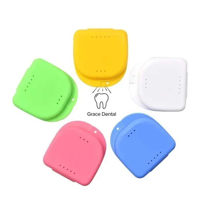 Denture Box Kecil Kotak Gigi Palsu Retainer Prothesa