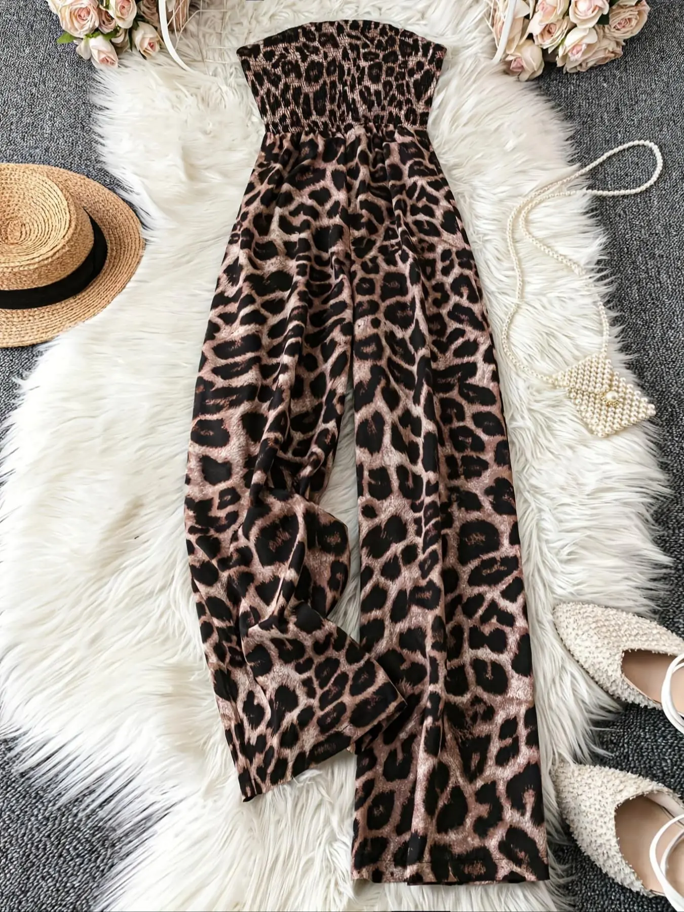 Women's Leopard Print Shirred Wide Leg Jumpsuit, Casual Sleeveless Tube Jumpsuit for Vacation Holiday, Ladies Clothes for All Seasons, Jumpsuit for Women