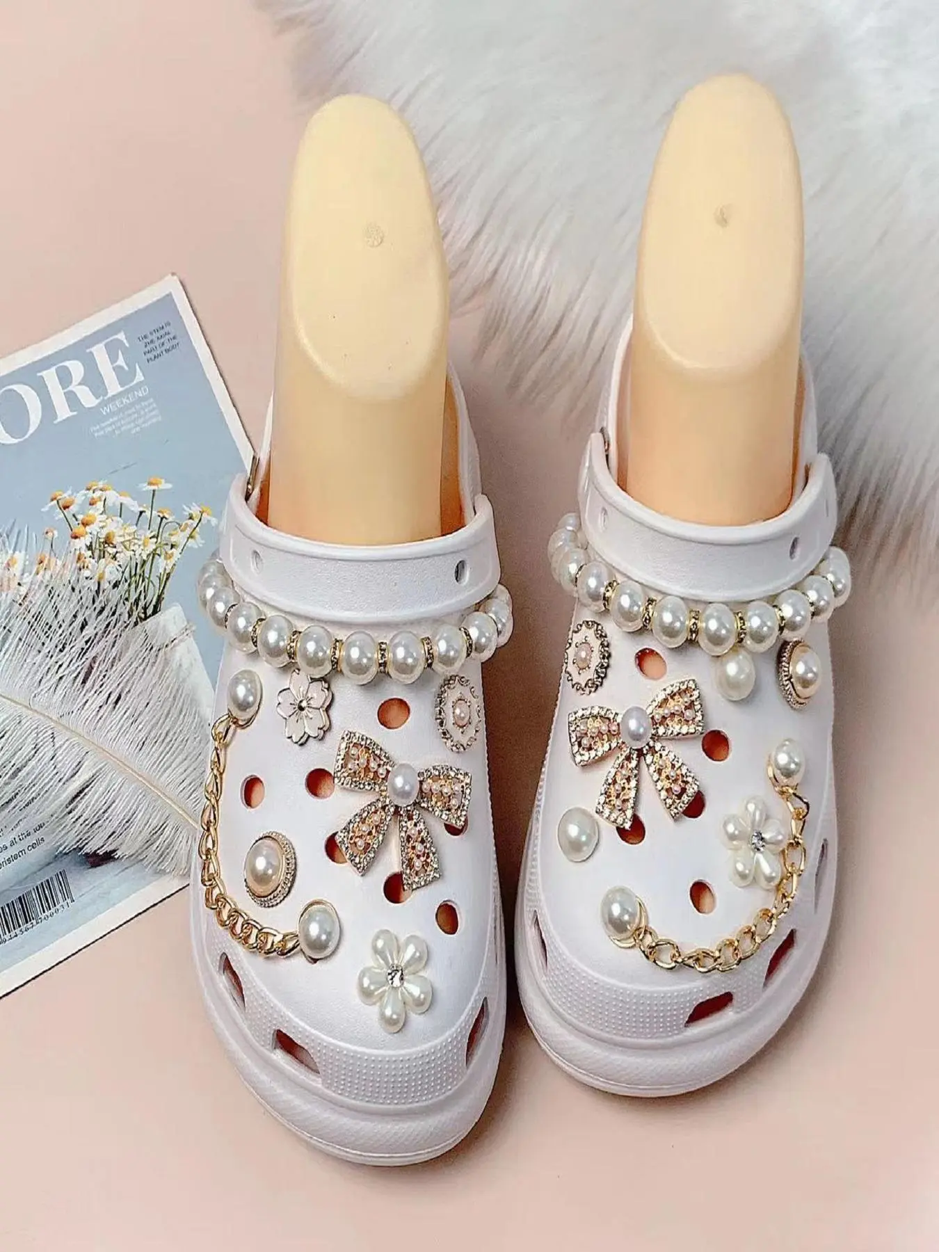 15pcs Cute Faux Pearl & Rhinestone Decorated Shoes Charm for Croc Clogs, Bowknot Design Shoes Decoration Accessories, Sunflower Design Shoes Decoration Accessories for Vented Clogs, Footwear Accessory