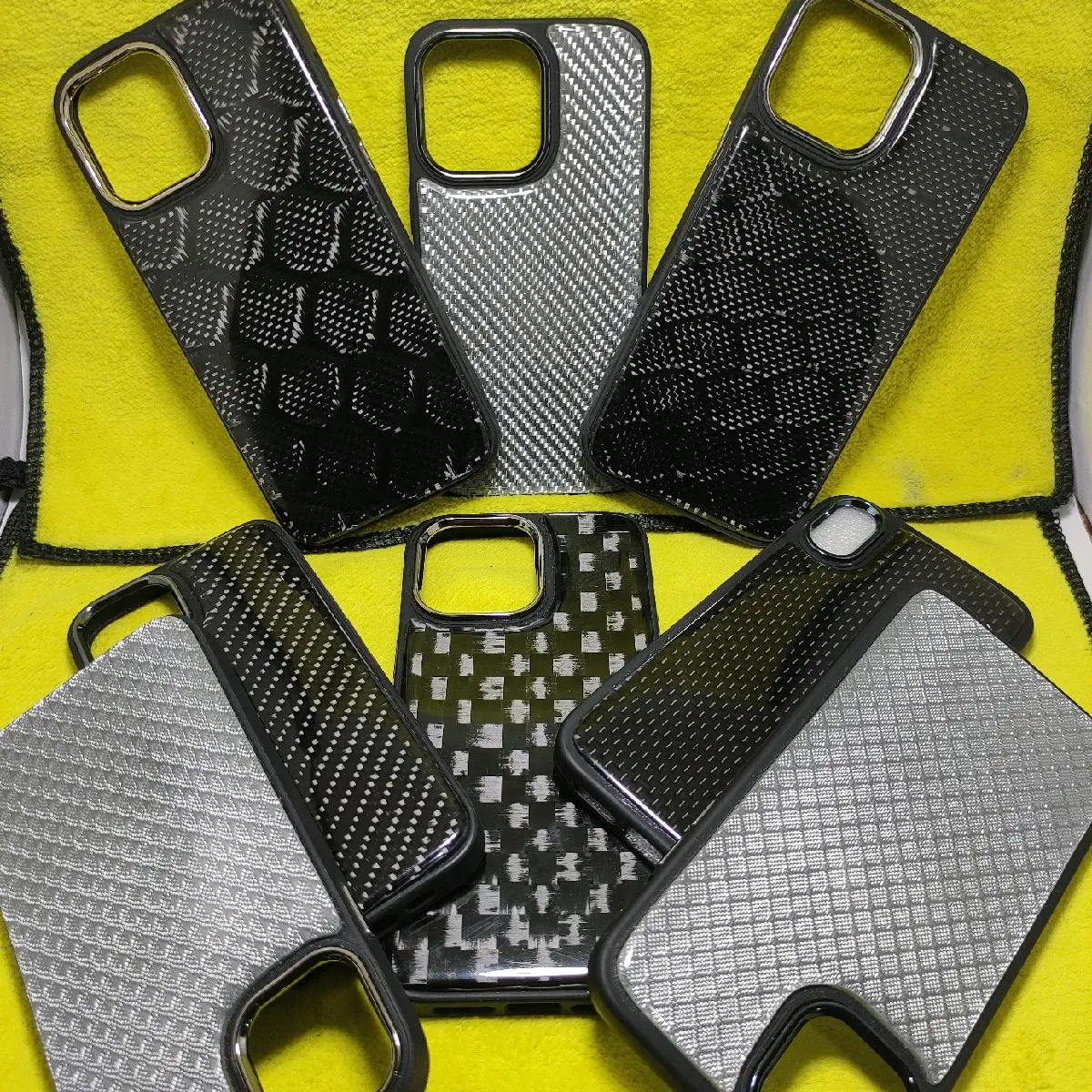 CASE CARBON KEVLAR SERIES IPHONE ALL TYPE  ,SOFTCASE  CUSTOM CARBON TWILL ATAU KEVLAR SERIES UNTUK SEMUA TYPE IPHONE,11,12,13,14,15 PRO PROMAX CASING KARBON HEXAGONAL TWILL PLAIN TEXALIUM JACQUARD Tahan air Diamond