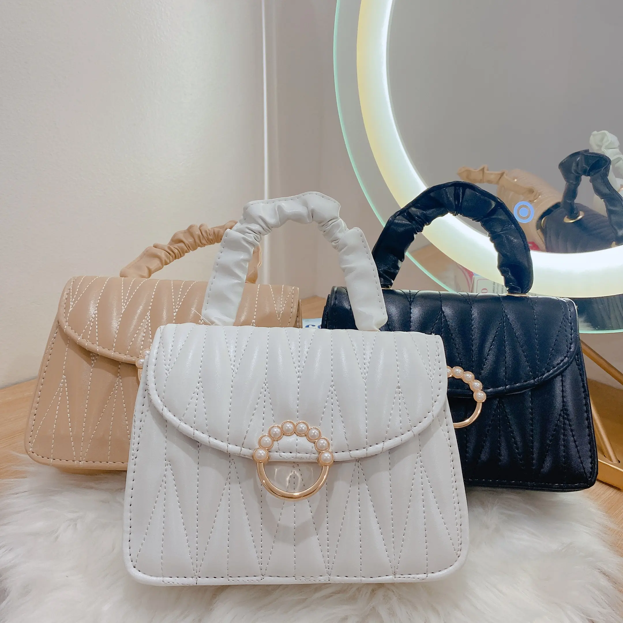 Túi Xách Tay Đeo Chéo Khuy tròn Ngọc quai dúm J8 Bag Nữ